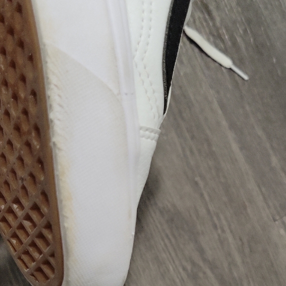 Vans White and Black Skate Sneakers - Picture 6 of 8